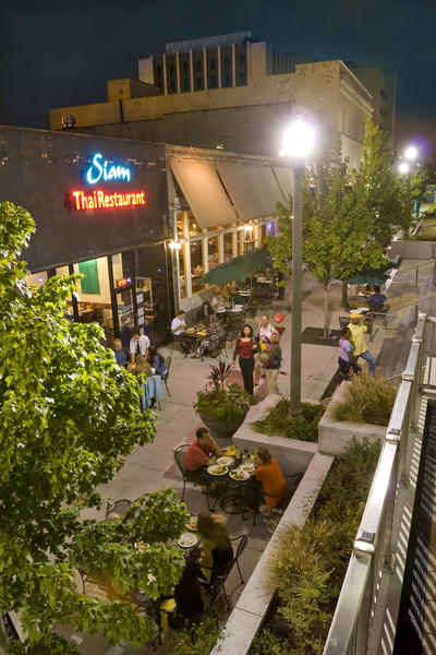 Sycamore Street shops and restaurants in downtown Decatur.