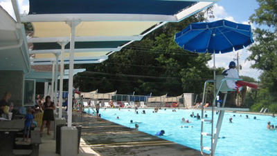 Glenlake Pool